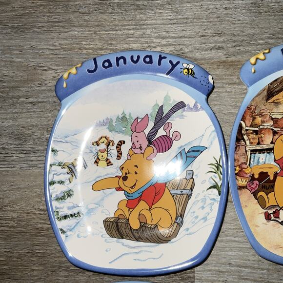 Winnie The Pooh Bradford Exchange Whole Year Perpetual Wall Calendar & Plates - Picture 4 of 7